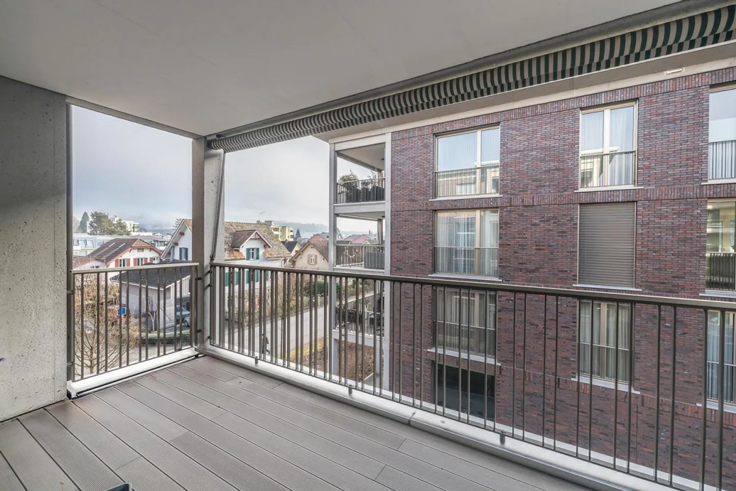 Adatto alle famiglie e moderno a Bülach - Foto 12 di 13