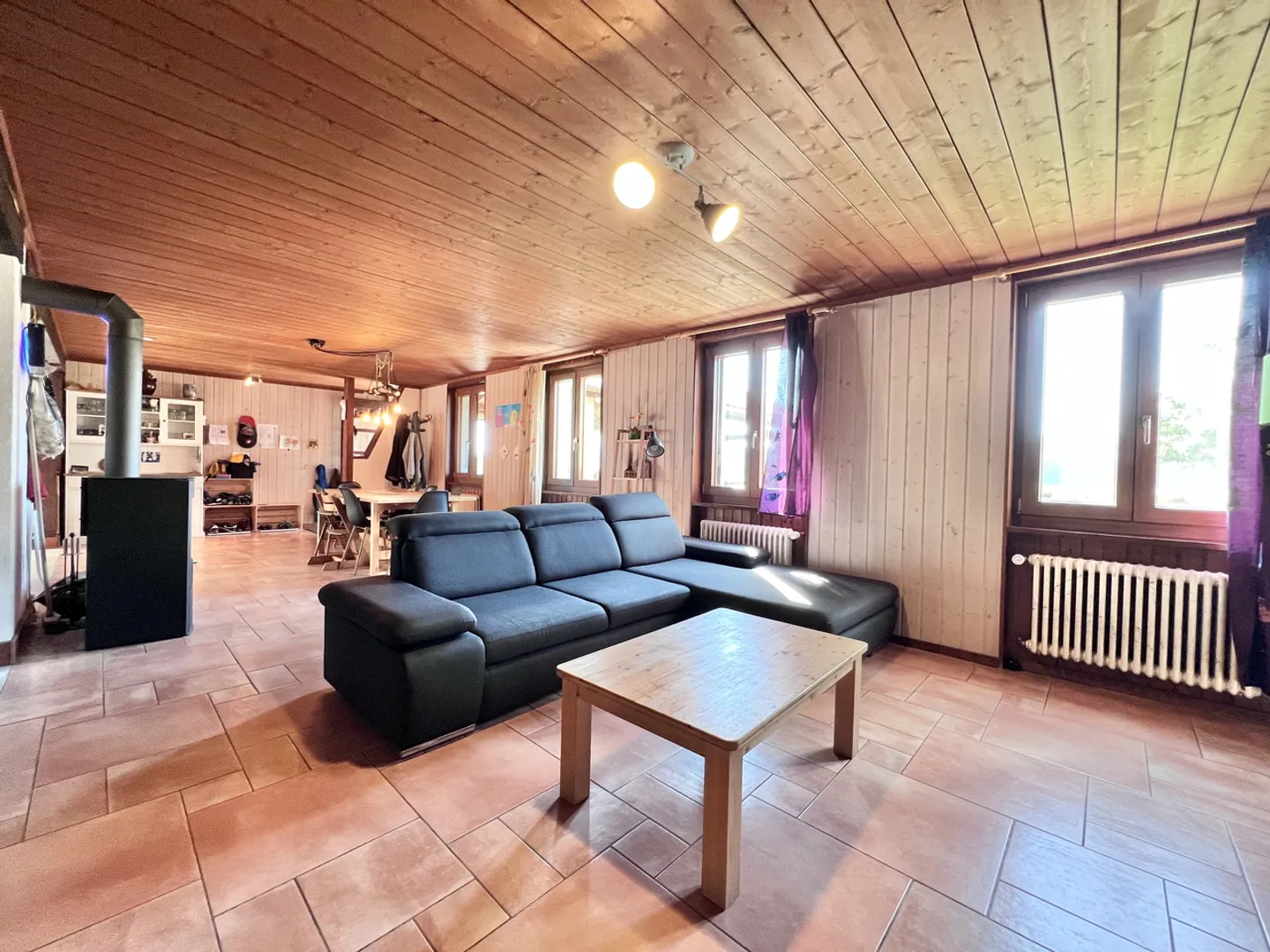 Old farmhouse transformed into an equestrian farm - Photo 12 of 13