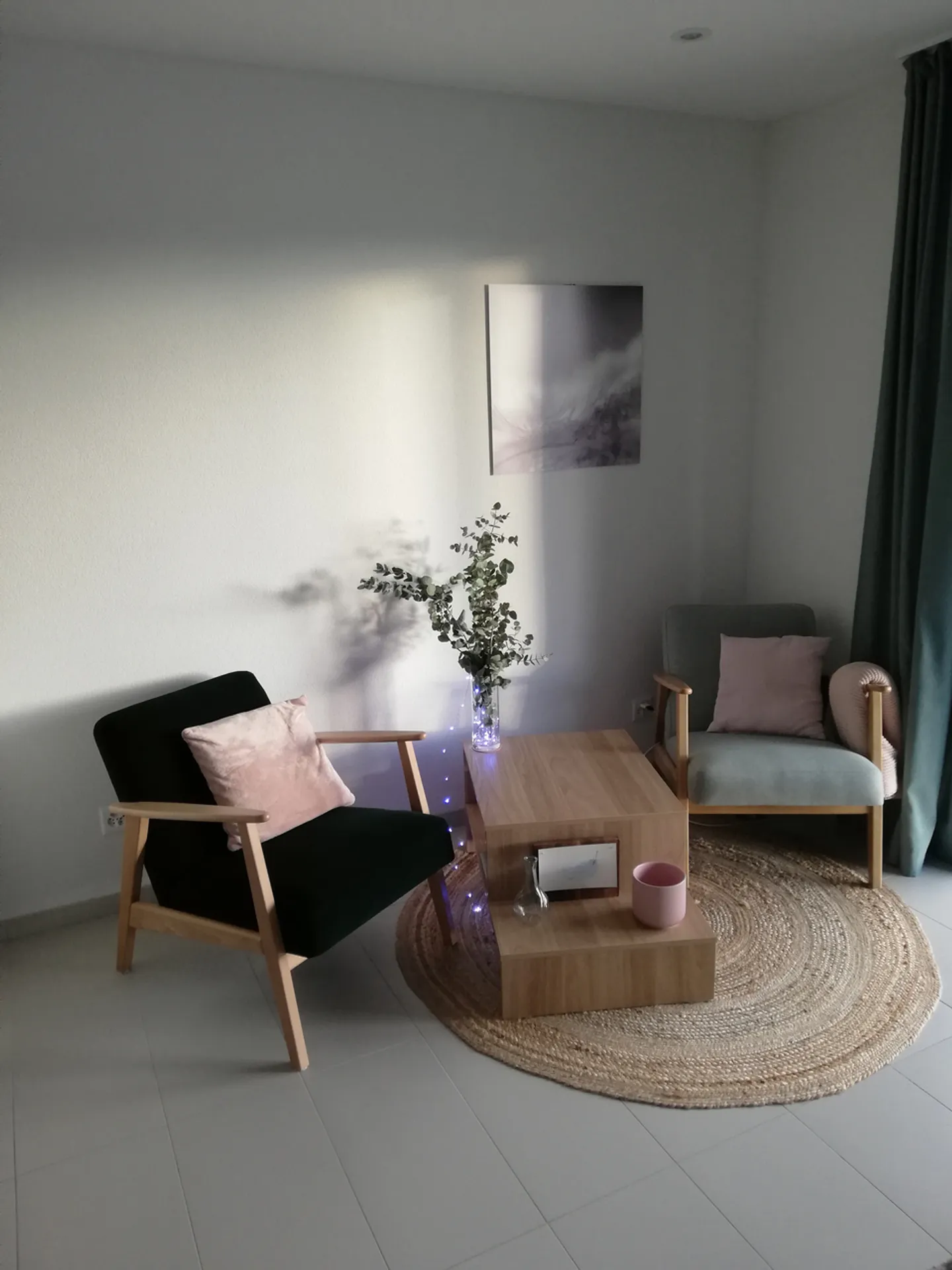 Piacevole appartamento recente di 1.5p con grande balcone in affitto - Foto 1 di 7