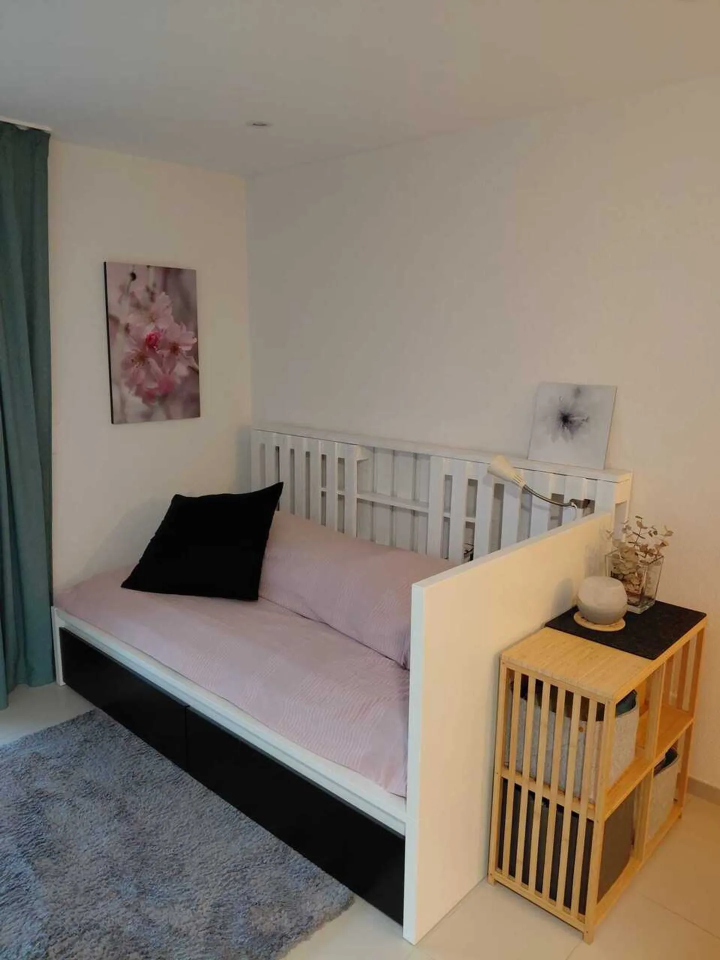 Piacevole appartamento recente di 1.5p con grande balcone in affitto - Foto 2 di 7