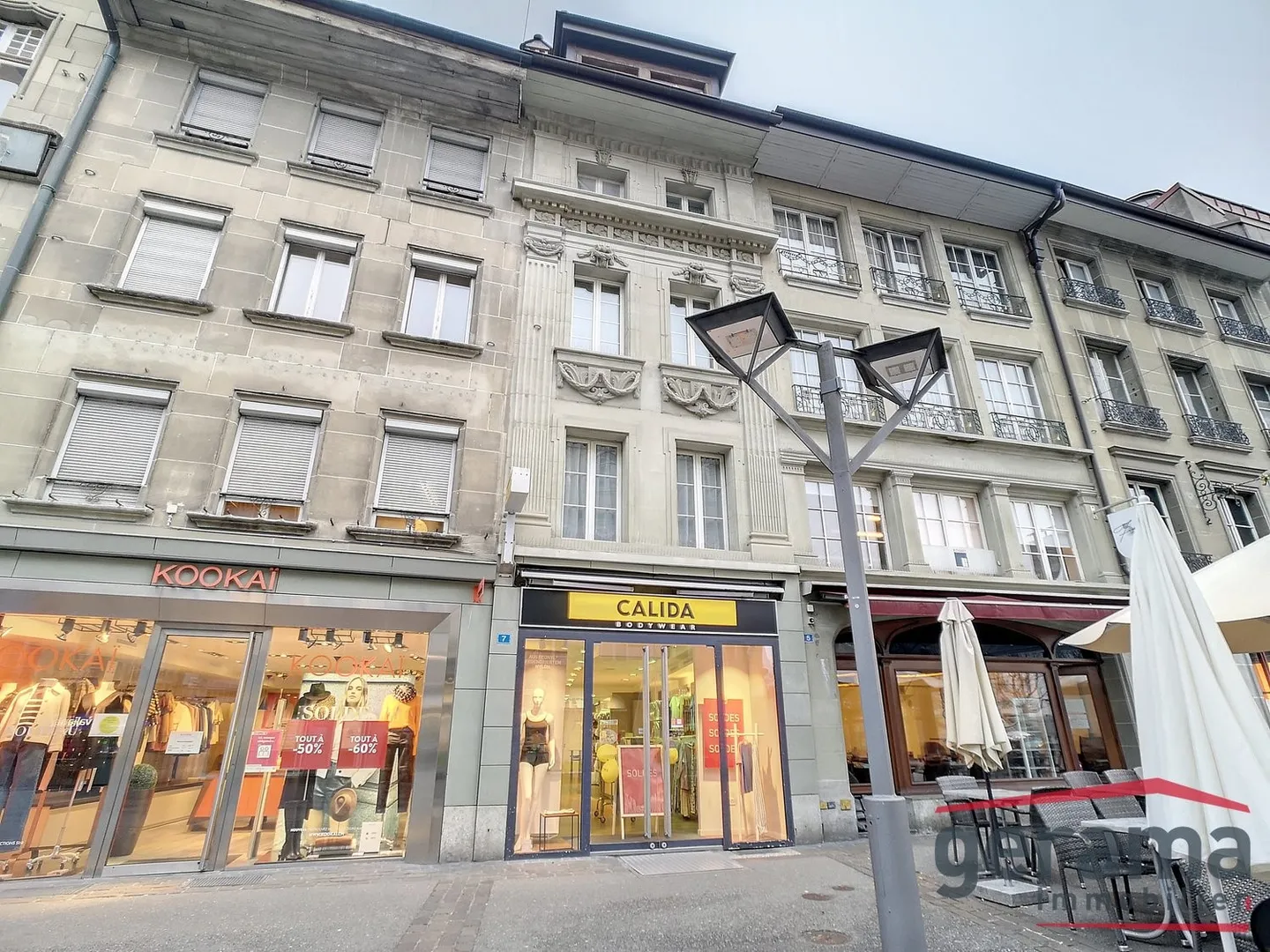 Central location, 2 steps from the train station - 1.5 rooms - Photo 4 of 6