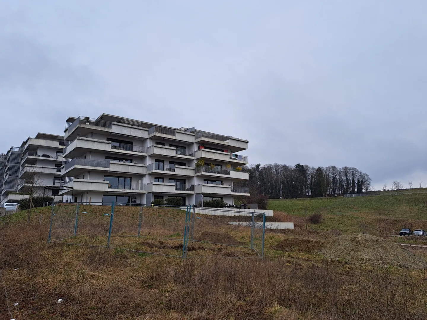 Piacevole appartamento recente di 1.5p con grande balcone in affitto - Foto 7 di 7