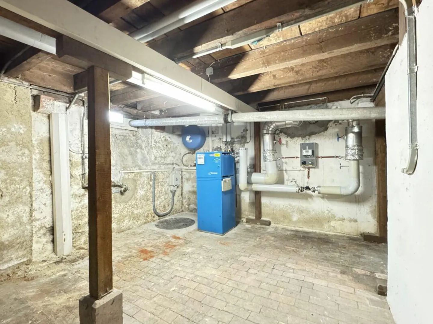 ATTRAKTIVES STADTHAUS MIT VISIONEN - Foto 20 von 21