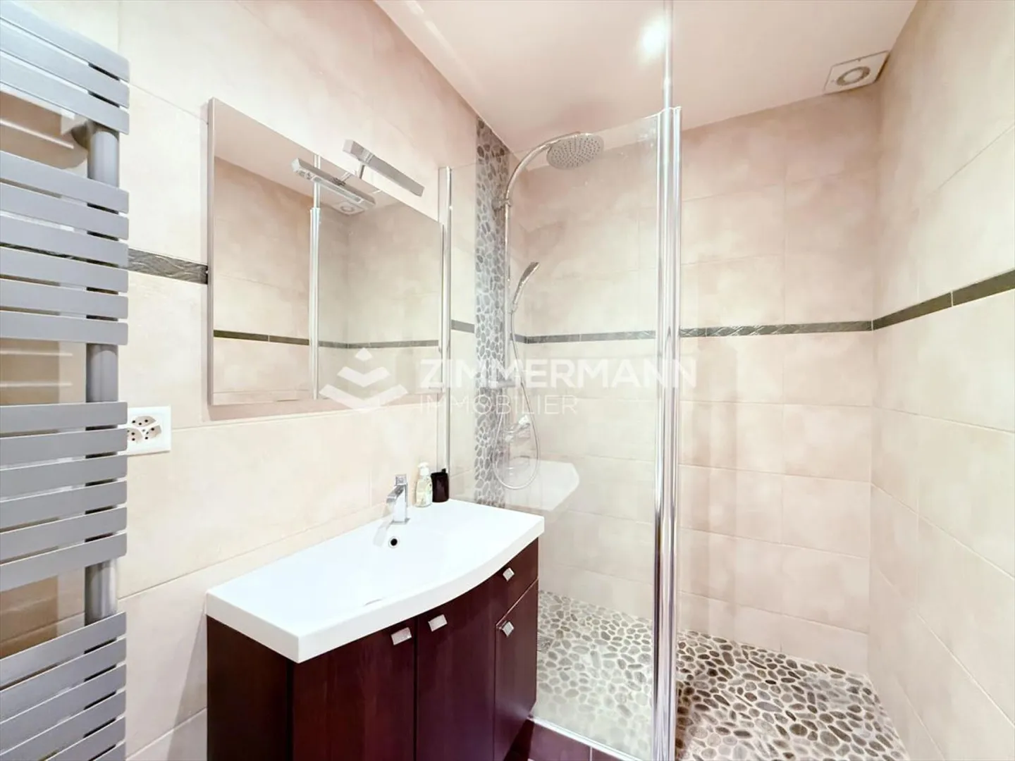 Magnifique appartement meublé de 5 pièces en face de la Perle du Lac - Photo 8 sur 8