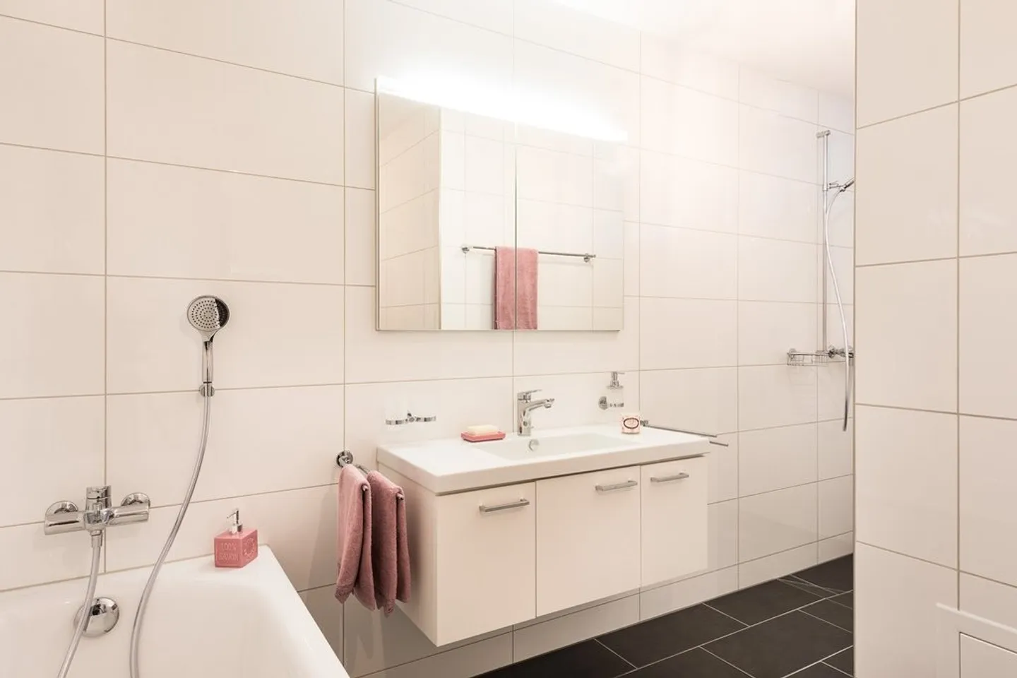 Appartamento 3.5 camere affascinante - Foto 5 di 5