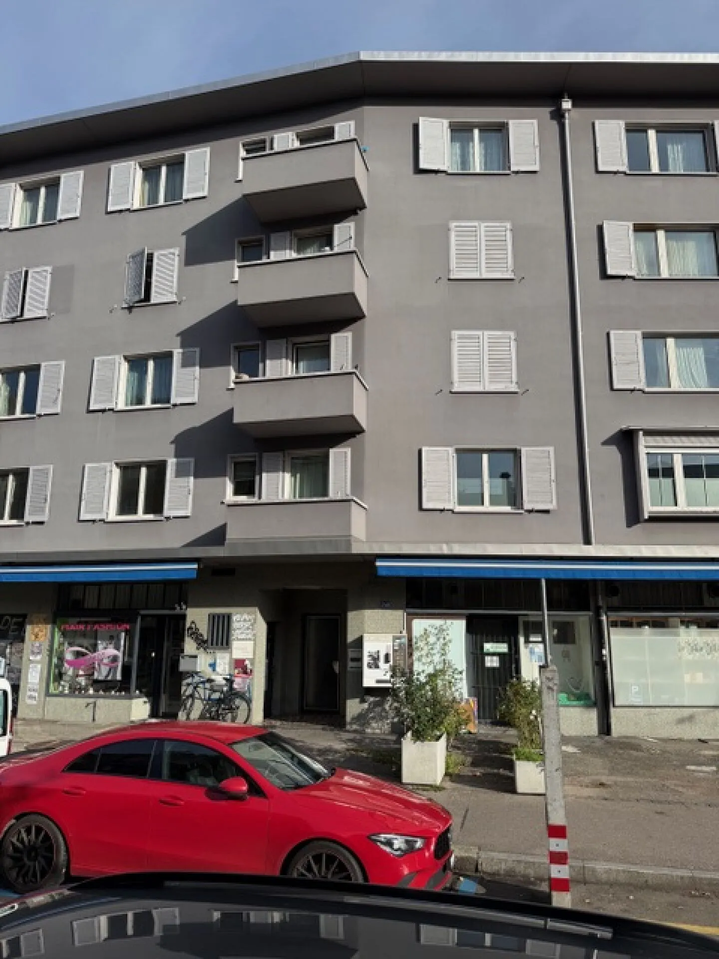 Spazio commerciale / Ufficio / Sala terapia in affitto in una posizione privilegiata - Foto 1 di 13