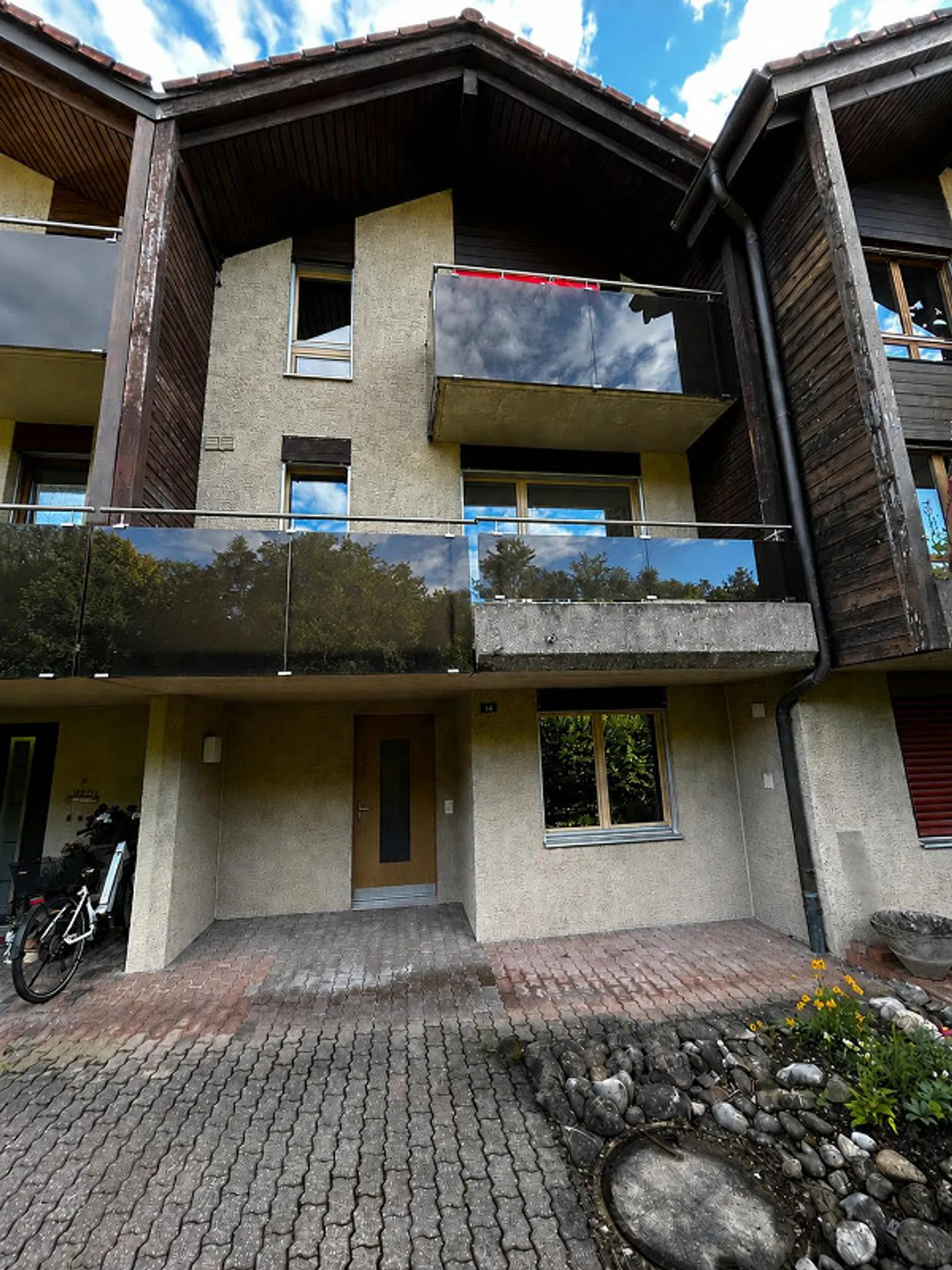 Casa a schiera di 5,5 stanze vicino al lago, Gwatt (Spiez) - Foto 1 di 26