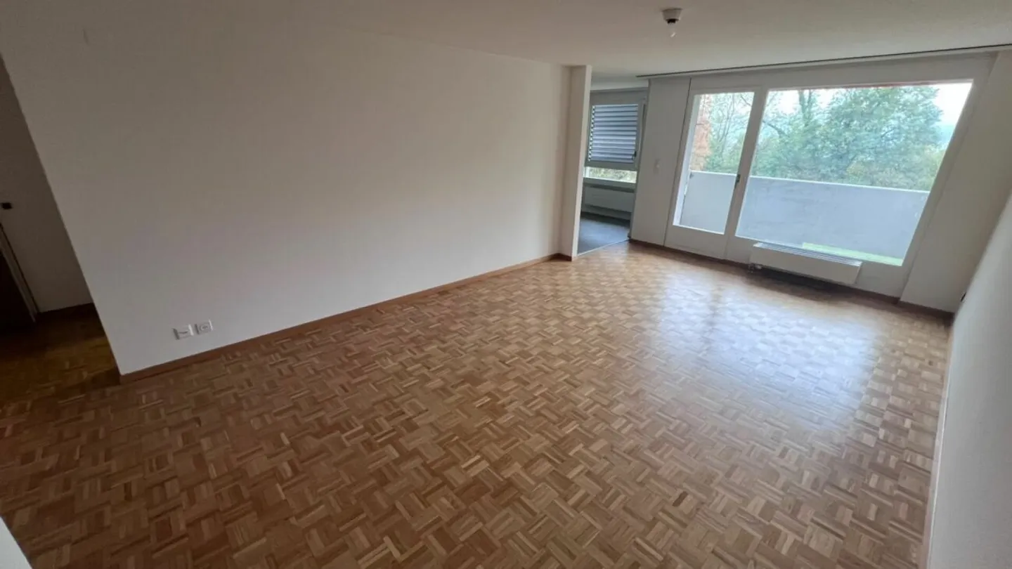 Bel appartement lumineux de 2 1/2 pièces - Photo 3 sur 10