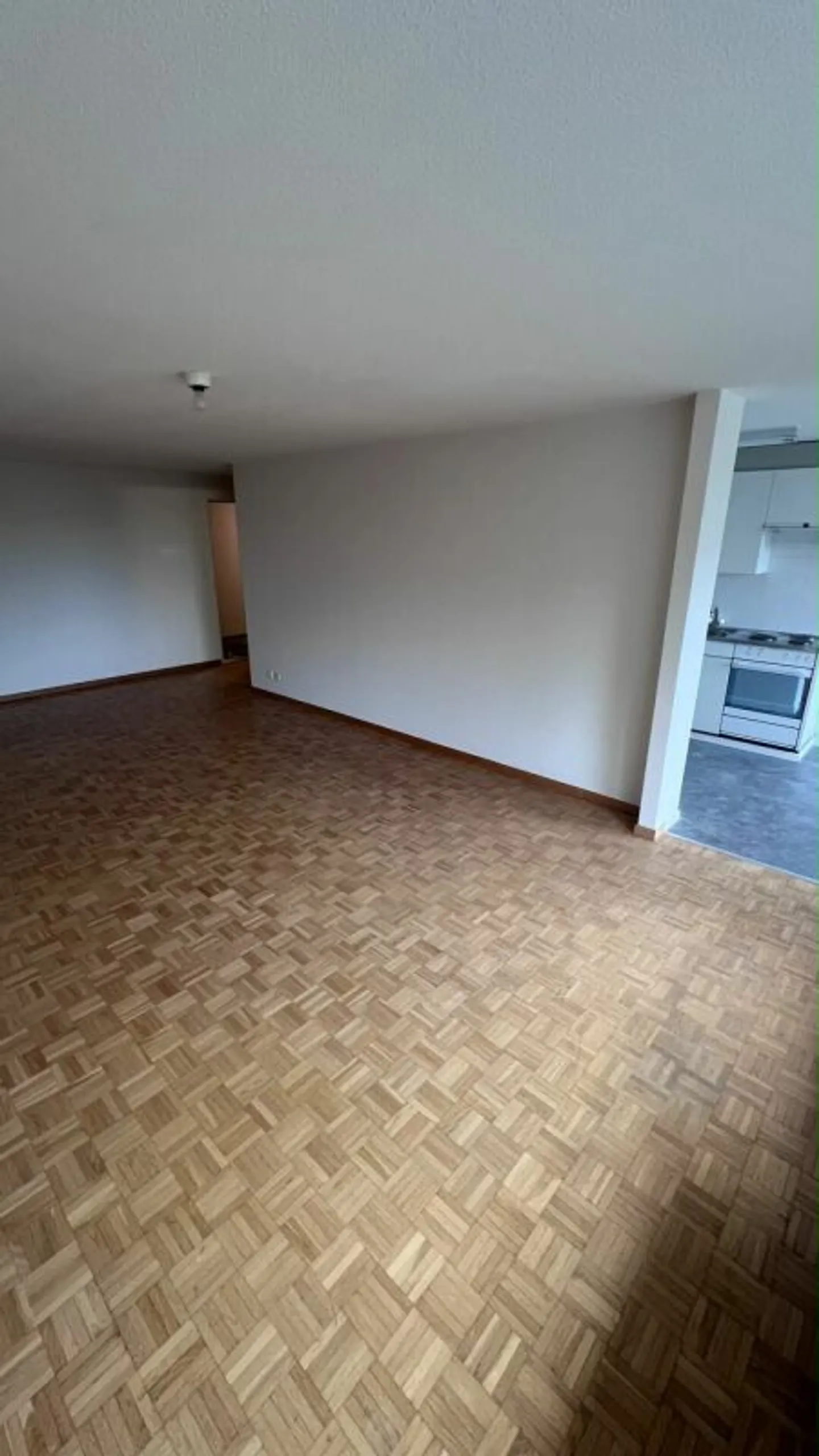 Bel appartement lumineux de 2 1/2 pièces - Photo 4 sur 10