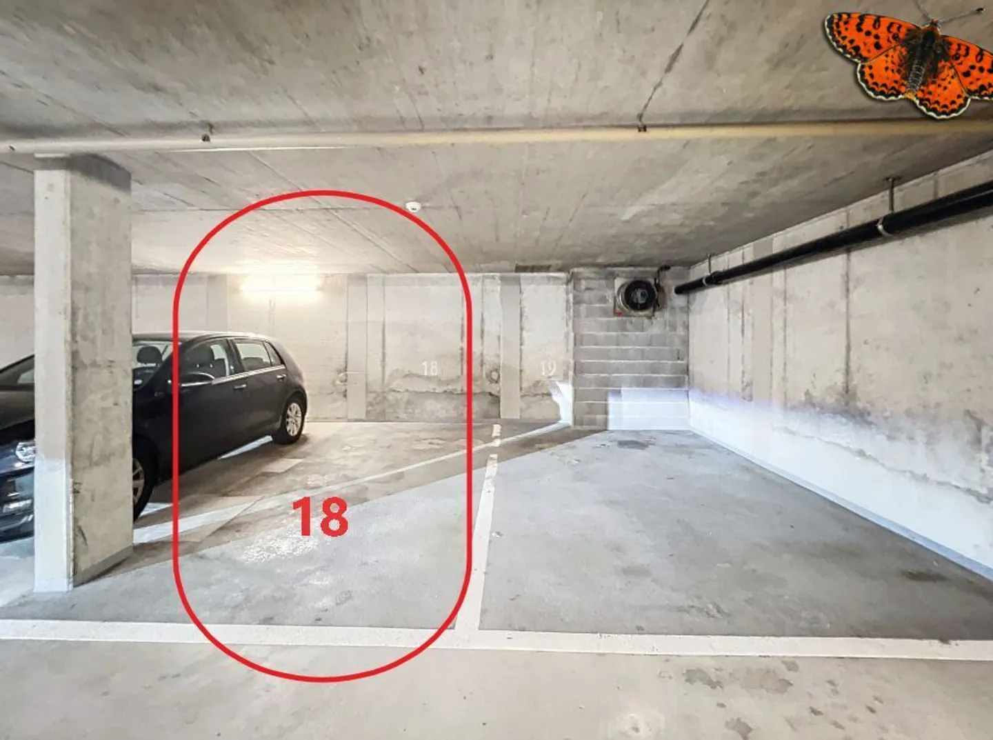 FRIBOURG - Place de parc voiture intérieure - Photo 2 sur 4