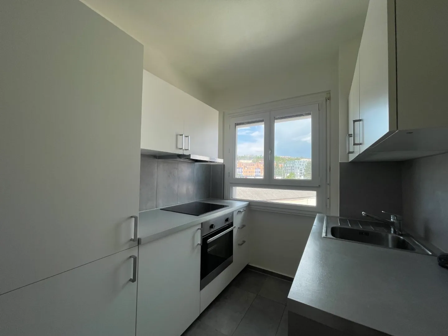 Appartamento in affitto - Foto 2 di 5