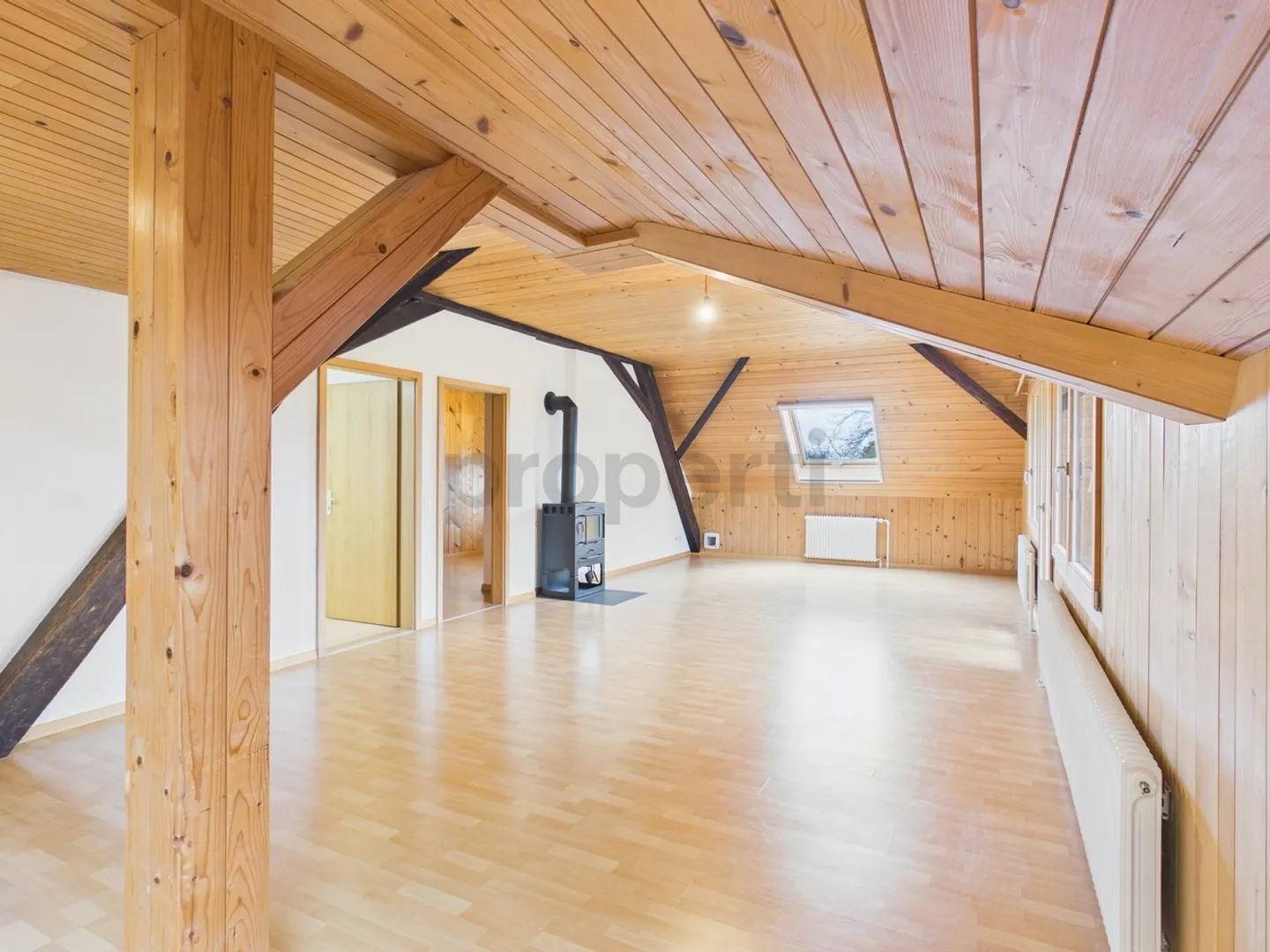 4.5-room penthouse in a quiet, sunny location - Photo 7 of 13