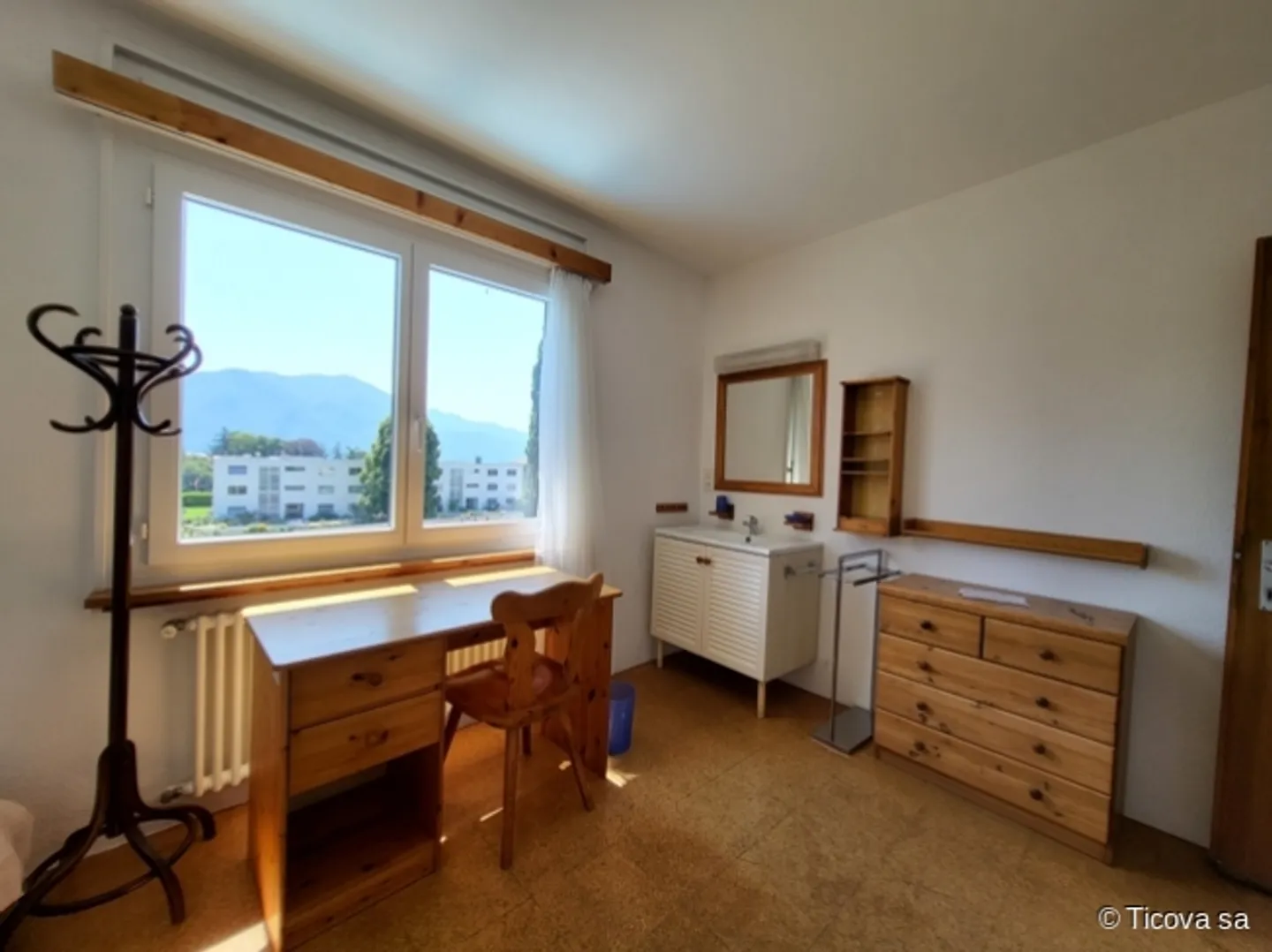 Struttura/villa plurifamiliare con giardino e piscina - Foto 14 di 14