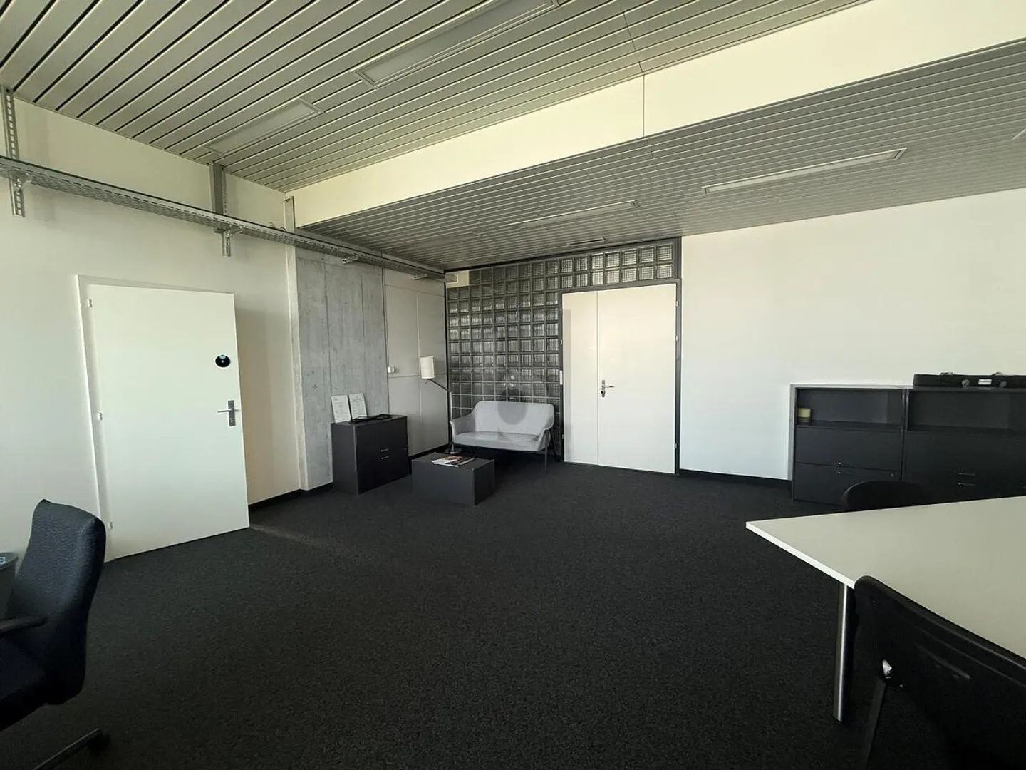 Geräumiger Büroraum in Yverdon - Foto 4 von 6