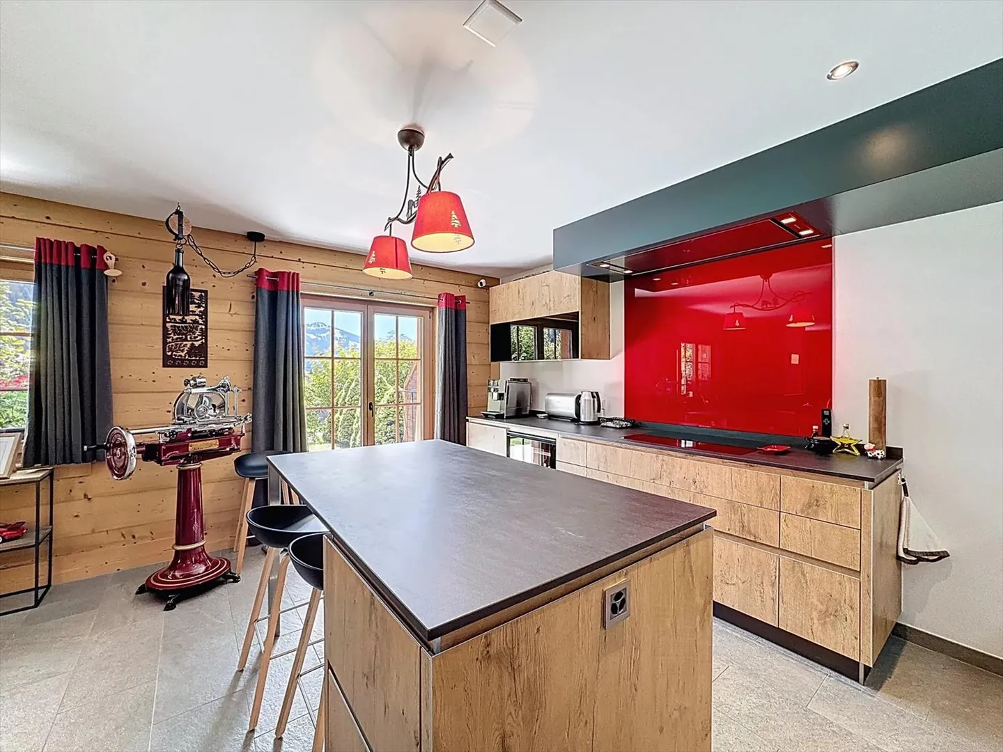 Magnifico appartamento di 4,5 locali con grande terrazza a Château-d'Oex - Foto 8 di 13