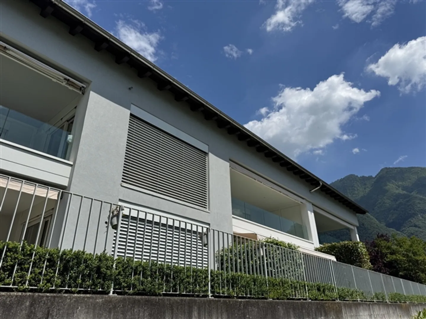 Elegant Penthouse with Guaranteed Privacy - Photo 2 of 20