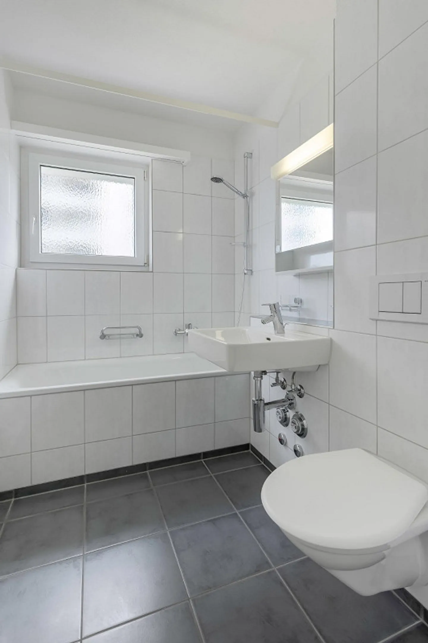 Partially renovated 3.5-room apartment in a central location in Goldach - Photo 4 of 7
