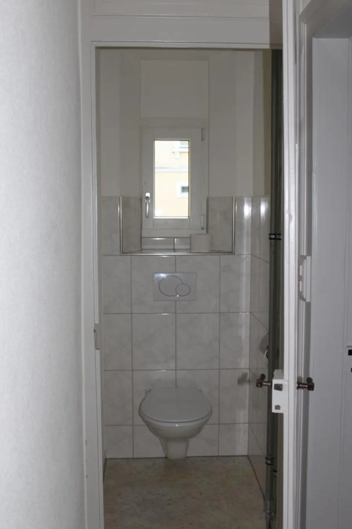 3 Zi.-Wohnung, Parterre, ruhige Lage, sonniger Balkon - Foto 5 von 9