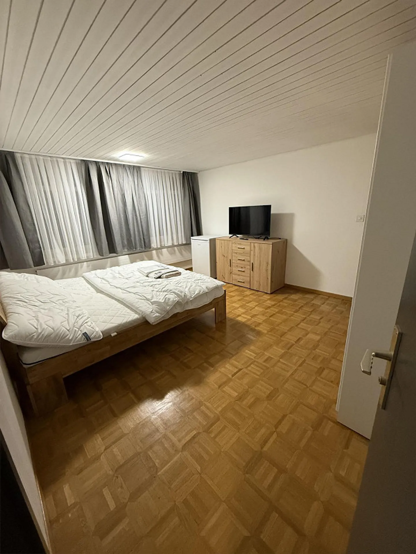 Möblierte Zimmer sofort verfügbar - Foto 2 von 8