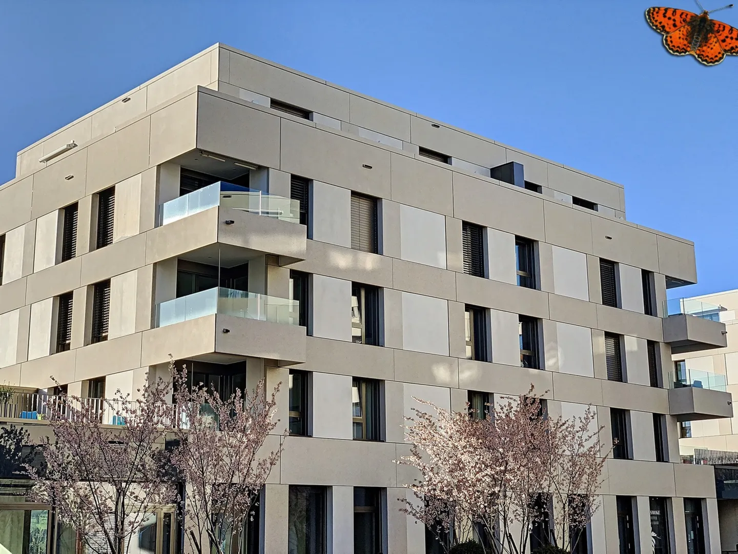 4 œ PIÈCES - Proche de toutes commodités ! - Photo 1 sur 12