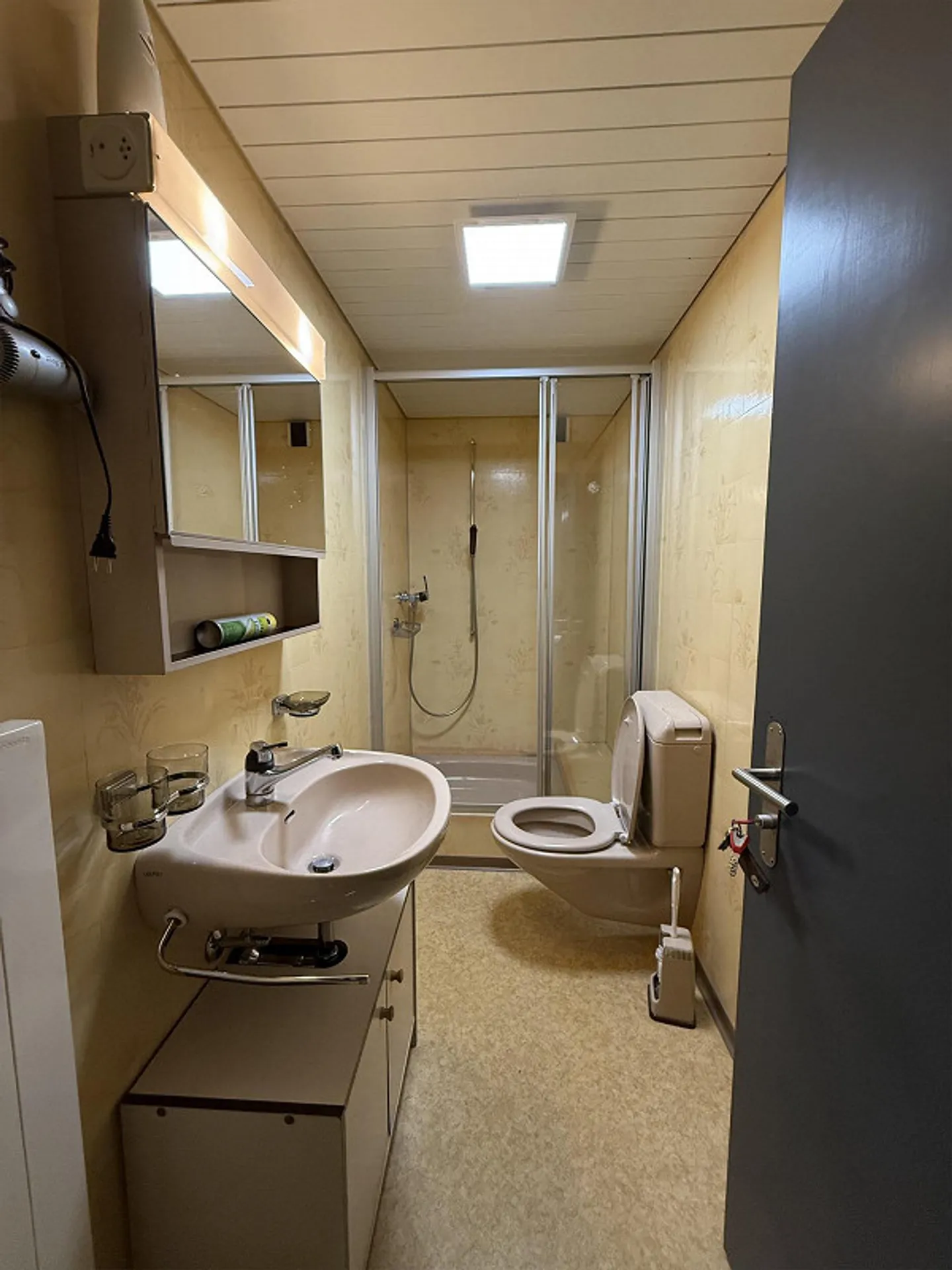 Möblierte Zimmer sofort verfügbar - Foto 8 von 8