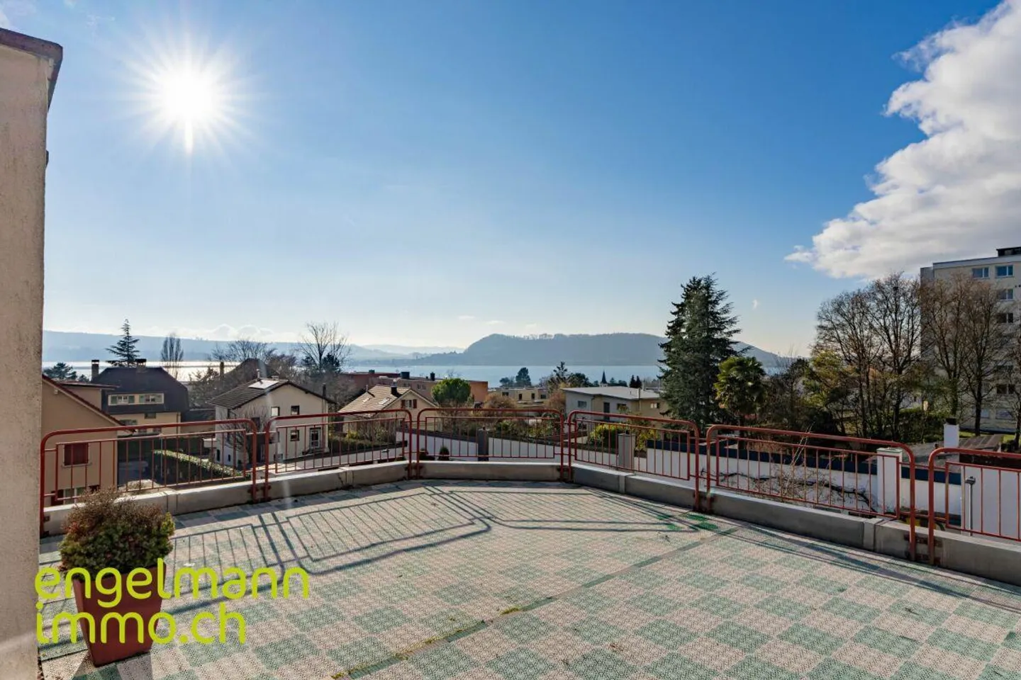Appartamento duplex di 4.5 stanze con vista sul lago - Foto 4 di 16