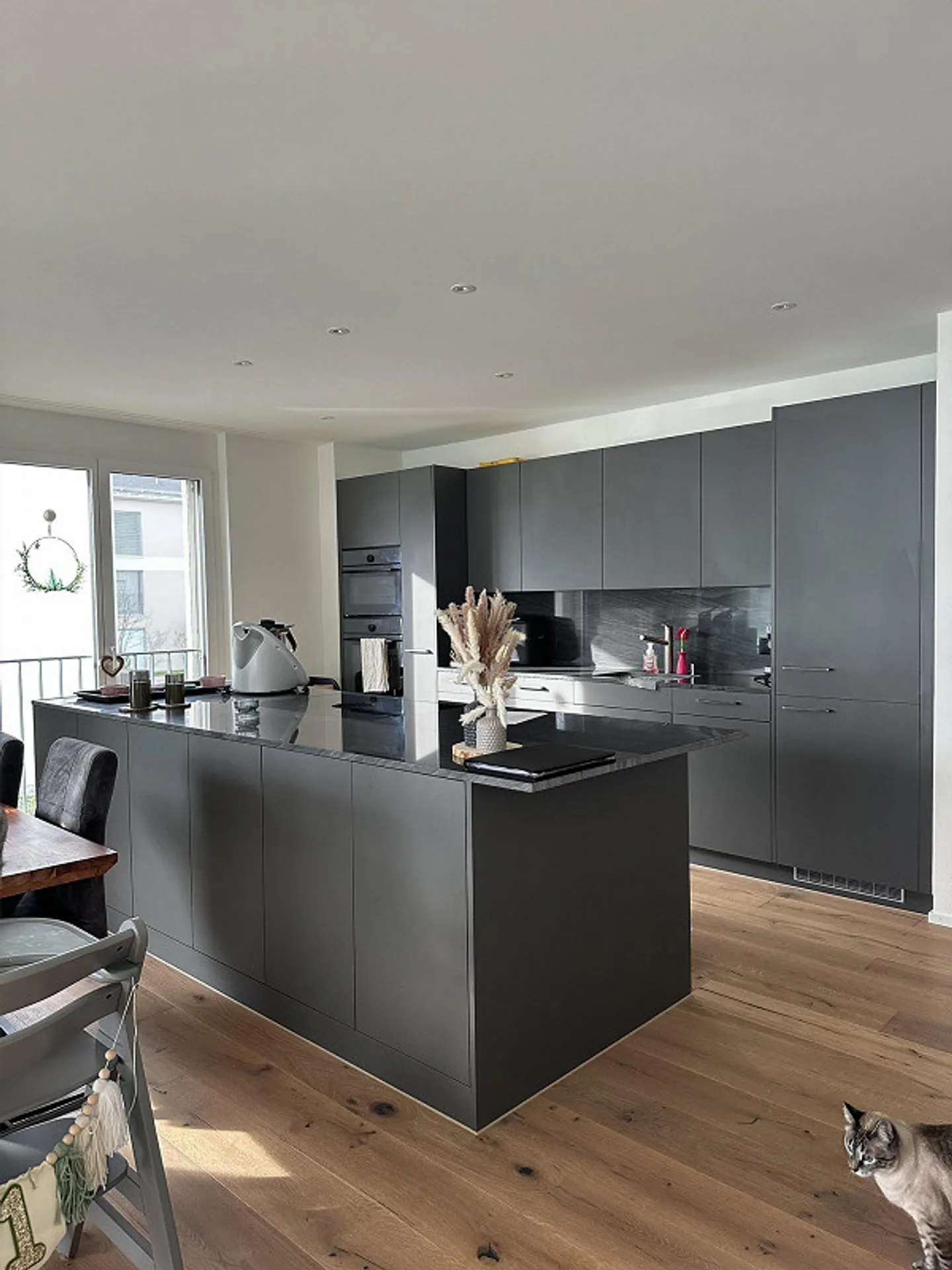 COPIA - Appartamento moderno di 4,5 stanze in standard di proprietà - Foto 4 di 12