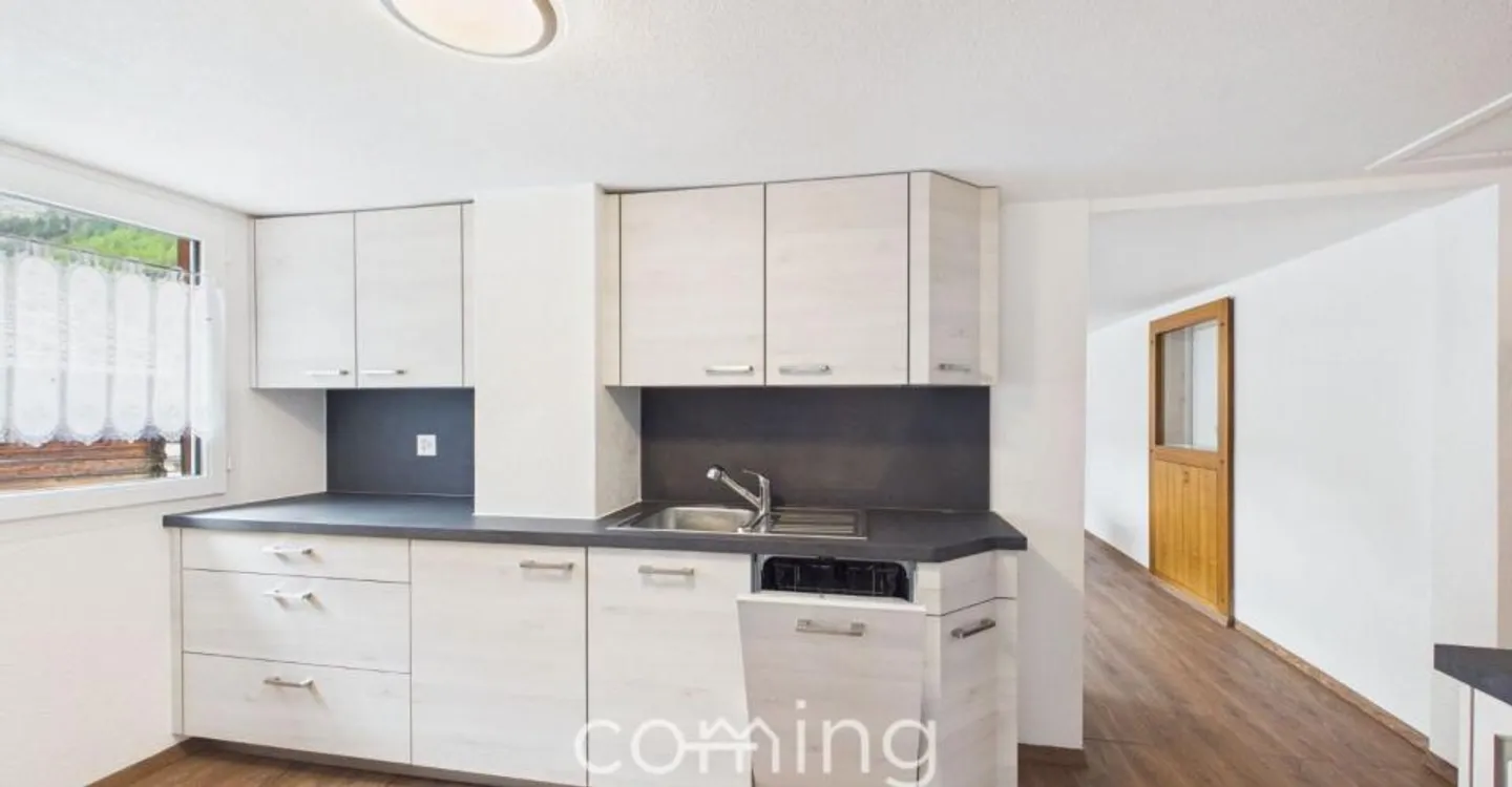 Vivre avec une vue de rêve à Saas-Balen - Charmant appartement de 4,5 pièces avec vue sur la montagne - Photo 3 sur 13