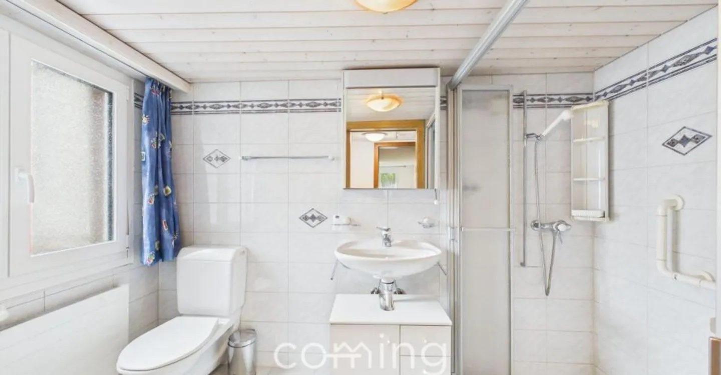 Vivre avec une vue de rêve à Saas-Balen - Charmant appartement de 4,5 pièces avec vue sur la montagne - Photo 10 sur 13