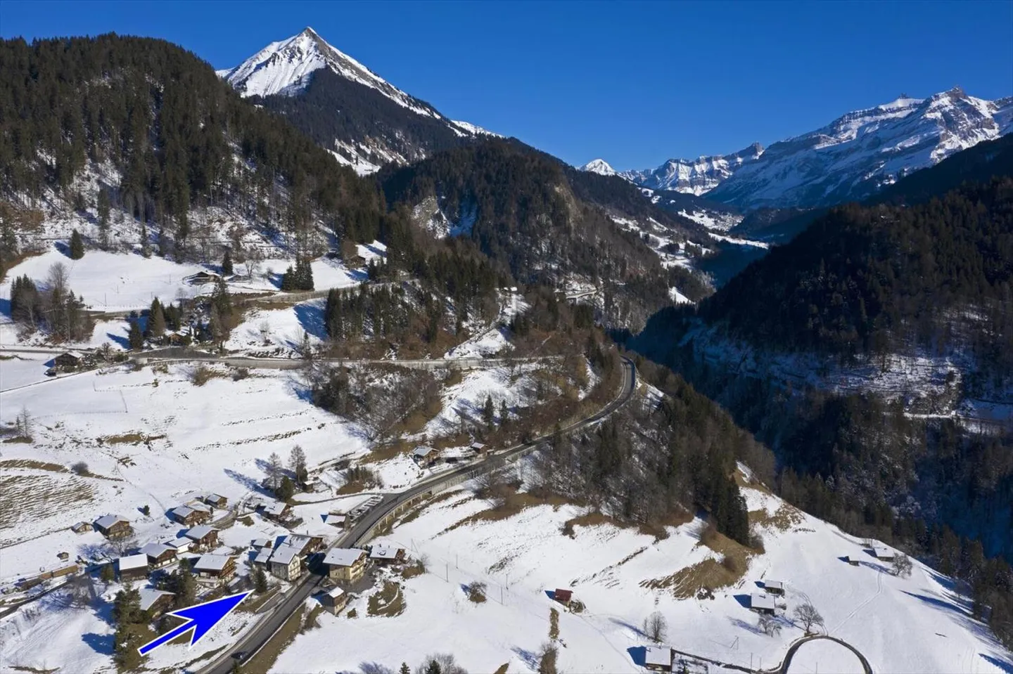 House in the village with 9.5 rooms in Sépey - Photo 11 of 13