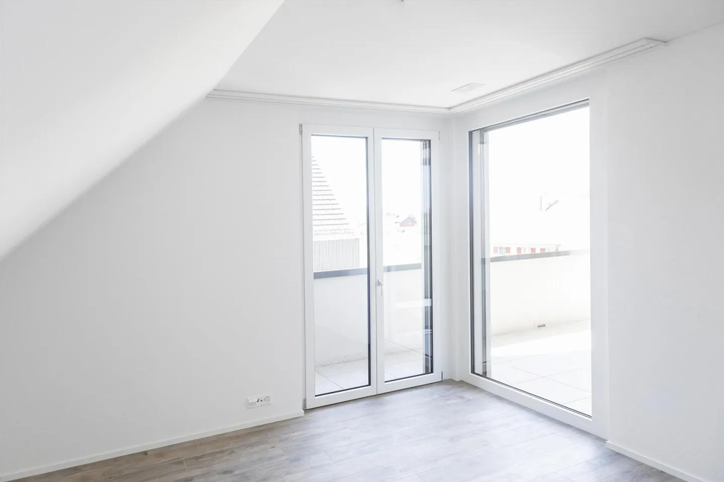 Bellissimo appartamento moderno mansardato - Foto 4 di 10