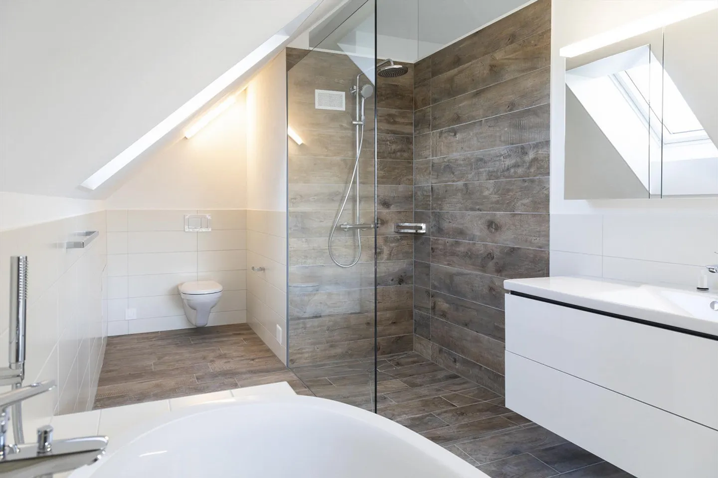 Bellissimo appartamento moderno mansardato - Foto 6 di 10