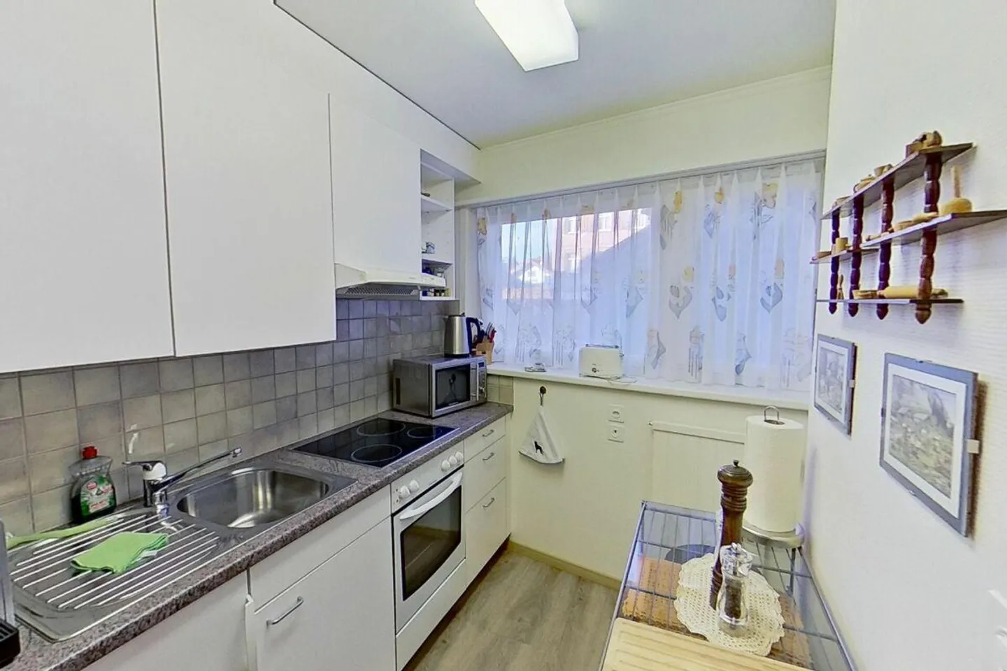 Charmante studio appartement dans le centre du village - Photo 4 sur 8