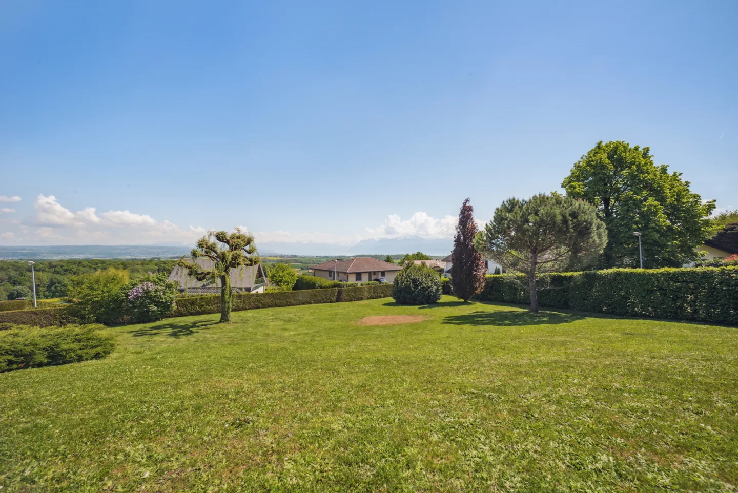 Très belle villa individuelle sur un terrain de plus de 2 000 m² ! - Photo 24 sur 24