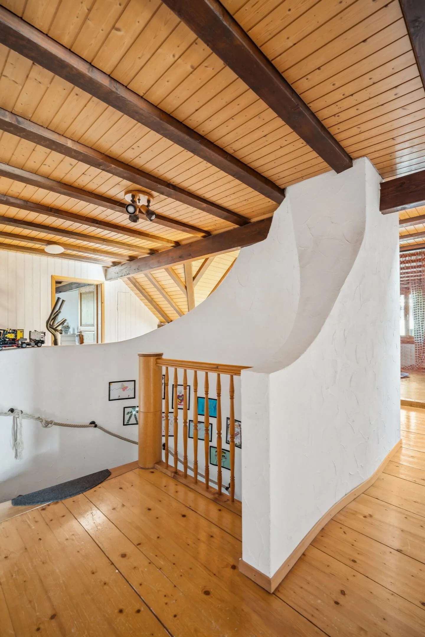 2-Family House - Photo 10 of 29