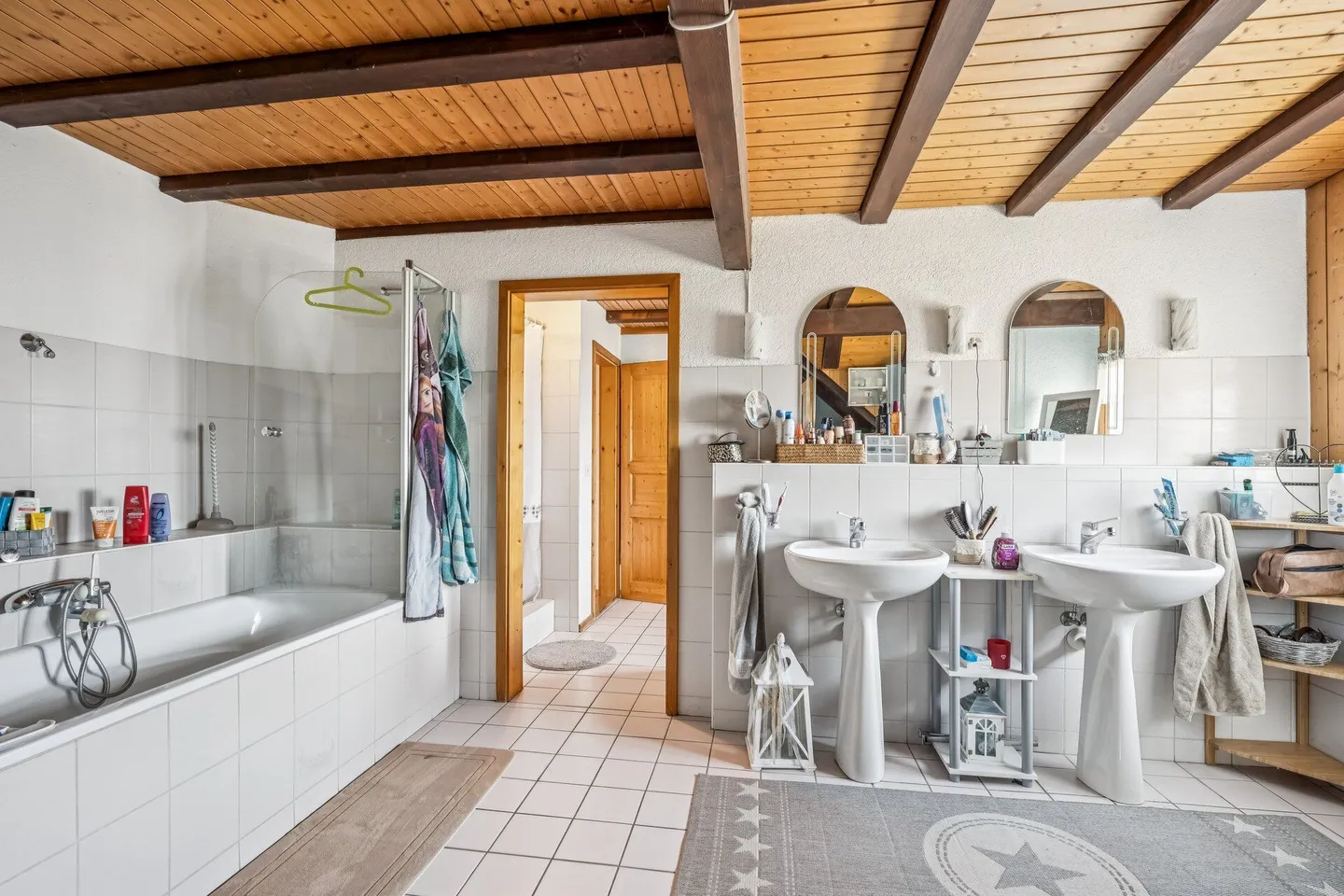 2-Family House - Photo 11 of 29