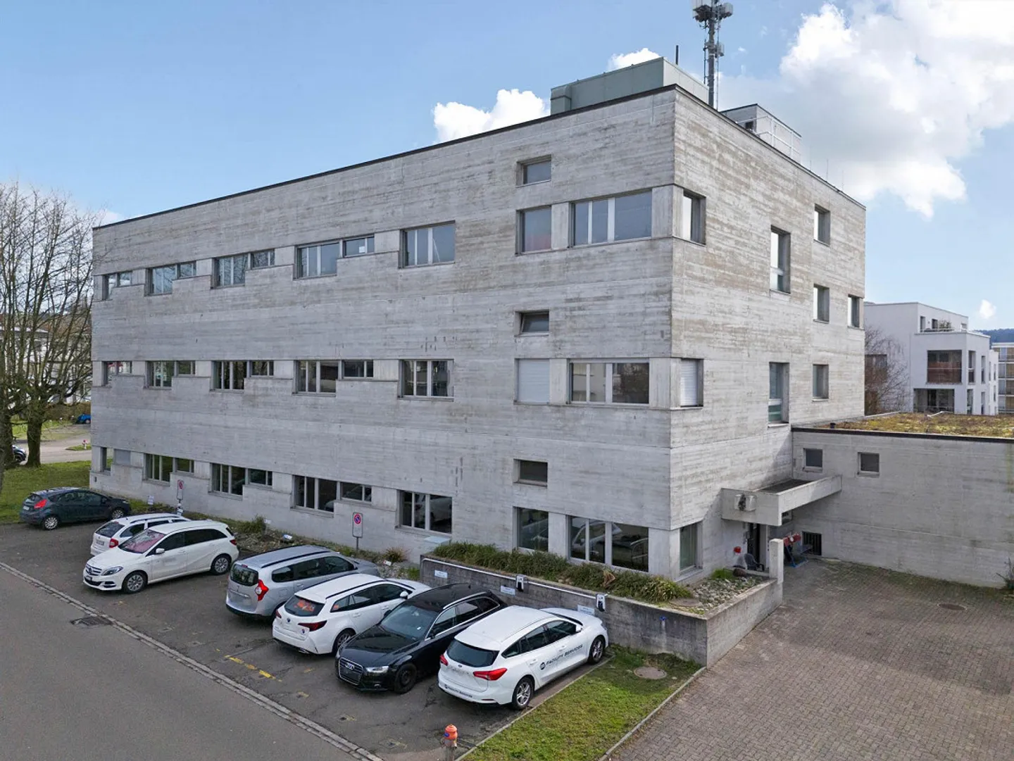 Spazi di stoccaggio e commerciali individuali - Foto 9 di 10