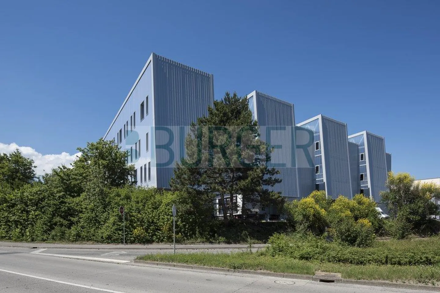 Atelier Lumineux à Satigny-Meyrin - Photo 2 sur 3