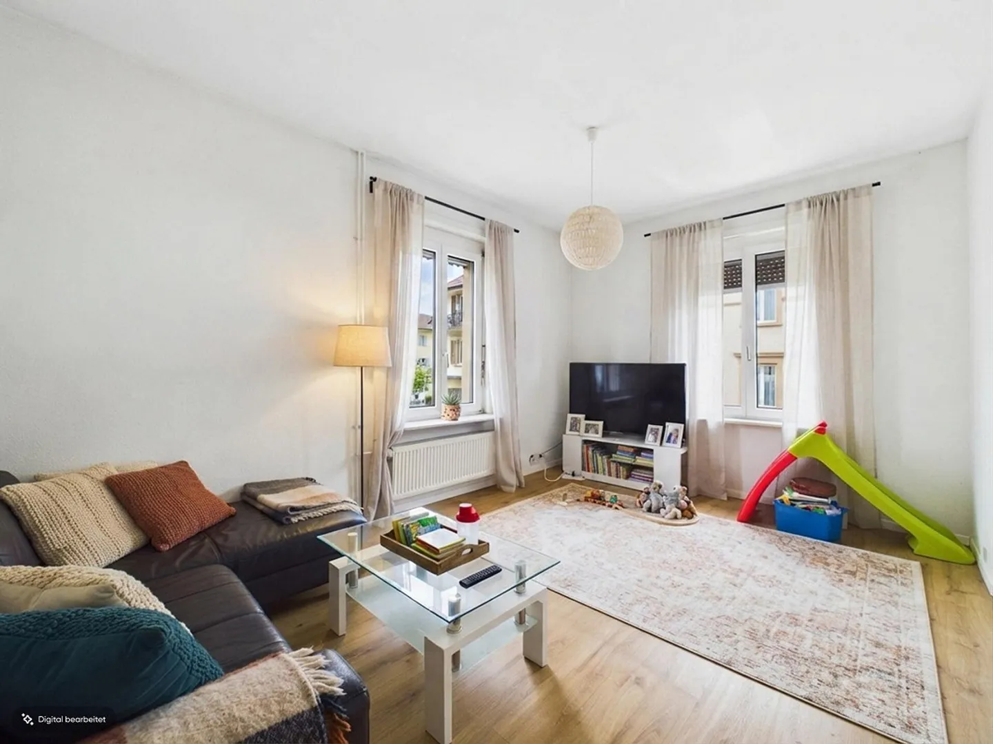 Charming, centrally located multi-family house with practical garden - Photo 11 of 14