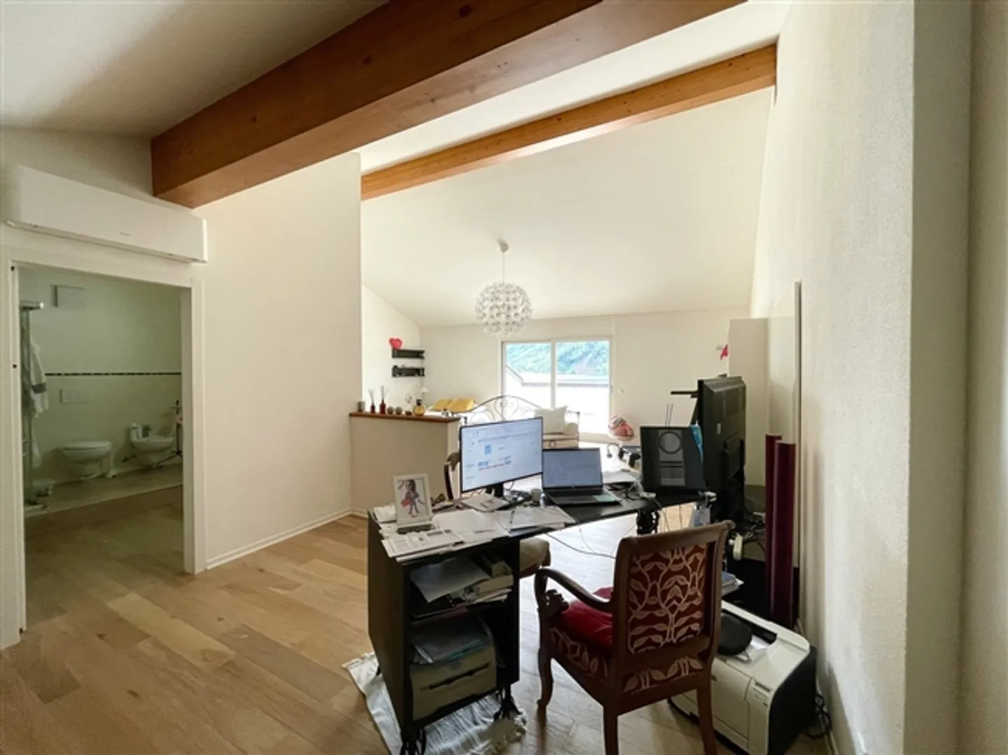 Elegant Penthouse with Guaranteed Privacy - Photo 18 of 20