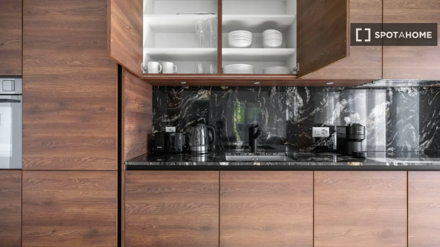 Discover, visit, and rent your new home online with complete confidence. - Photo 7 of 15