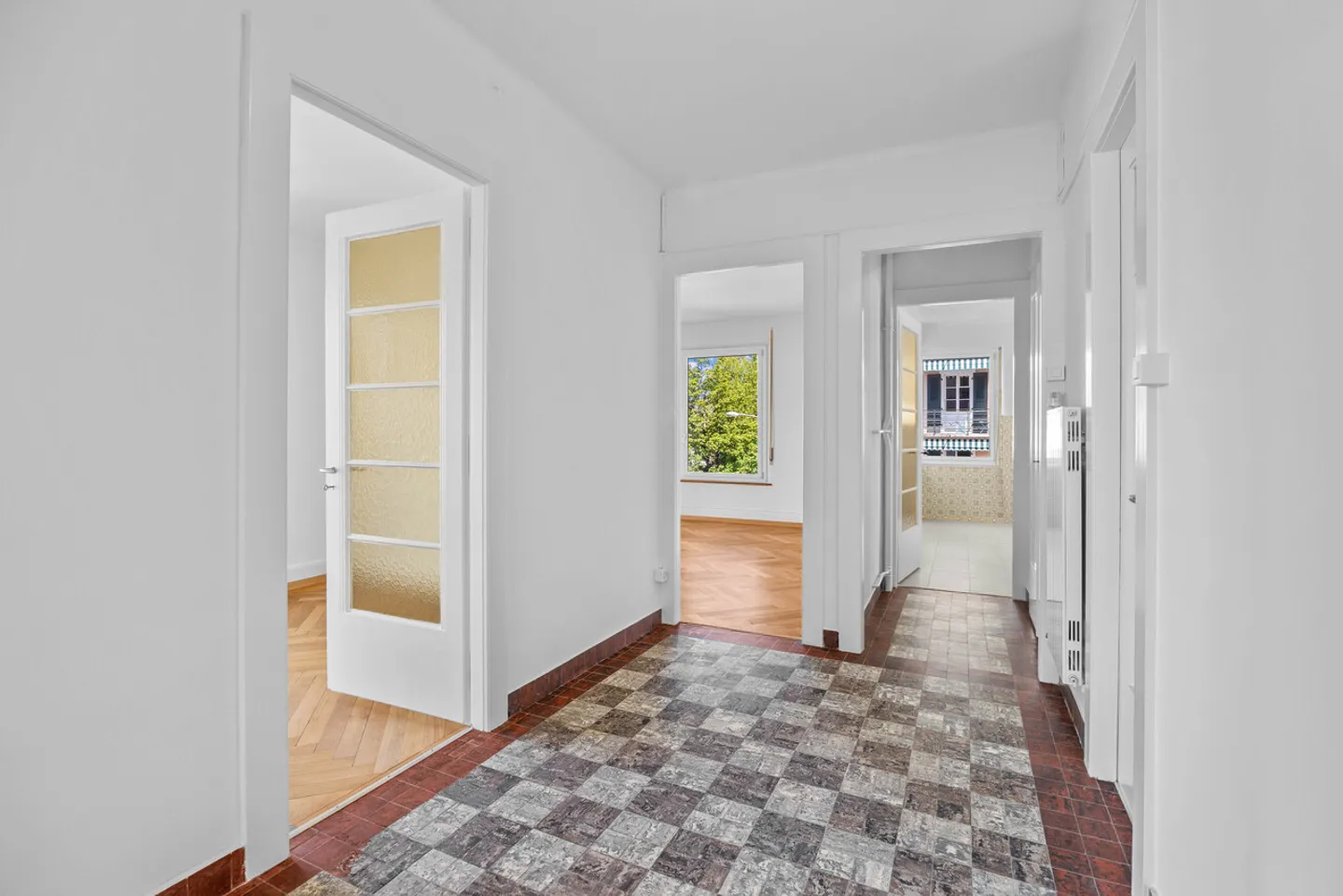 Wohnung mit außergewöhnlichem Blick und Charme - Foto 5 von 13
