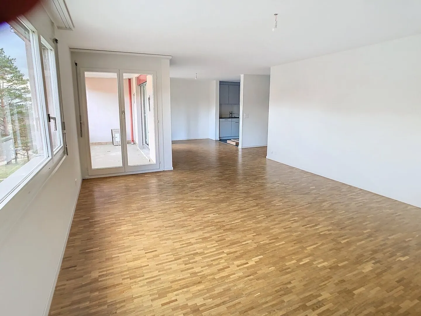 CHIC 4.5 rooms on the 2nd floor - Photo 1 of 12