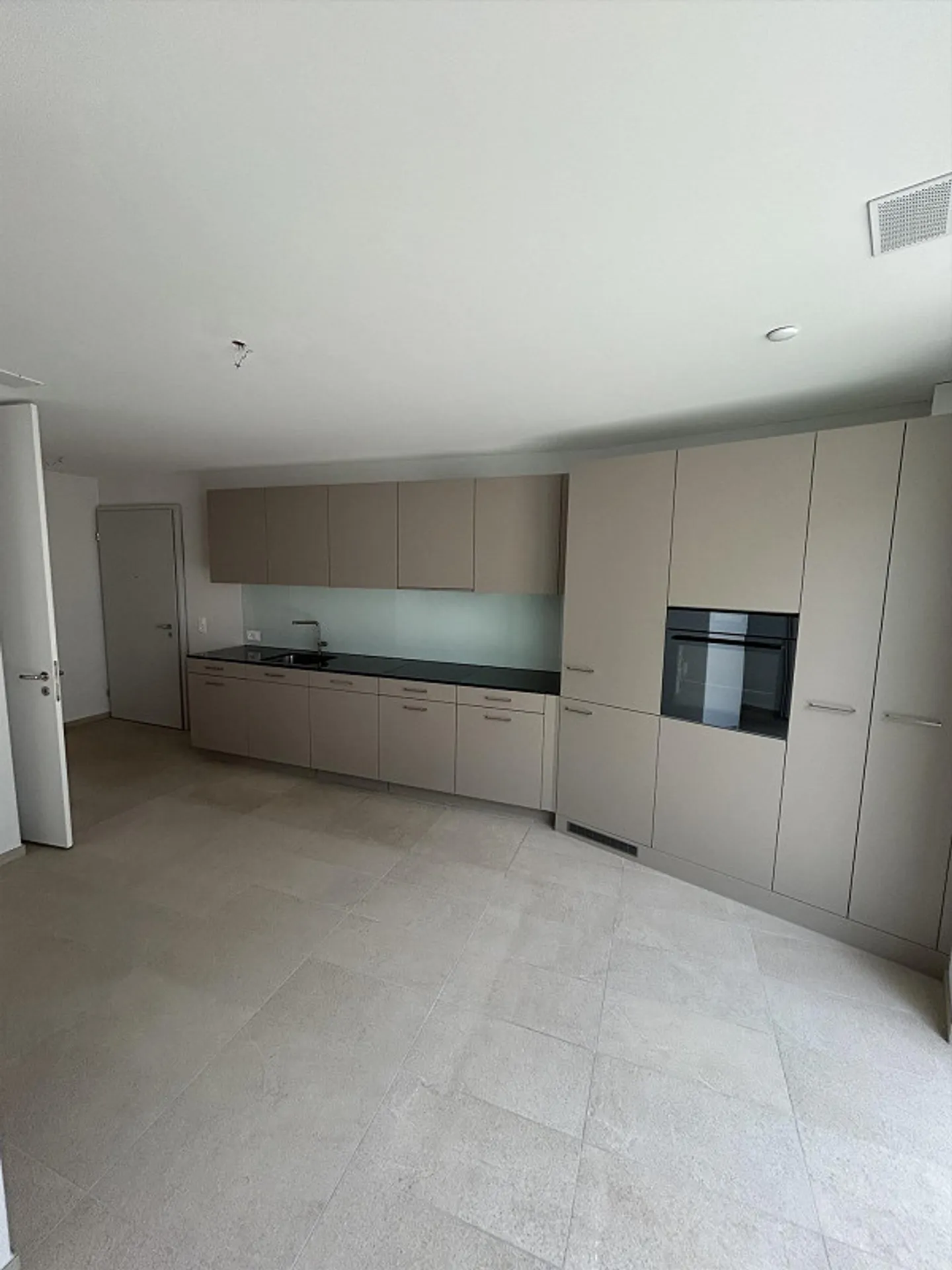 Moderne 2.5-Zimmer Wohnung - Foto 3 von 6