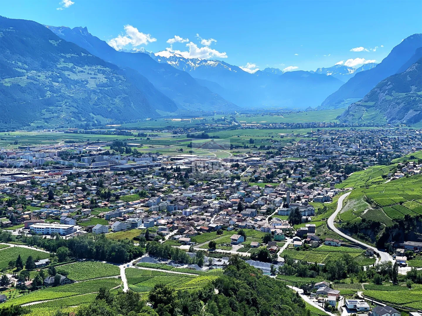 Appartement Charmant avec Terrasse - Photo 13 sur 13