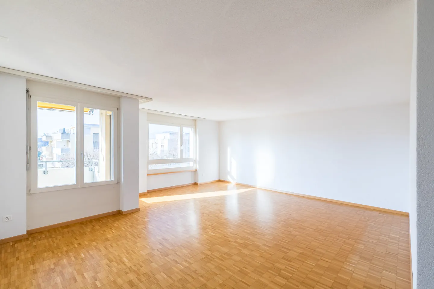 Appartement 3.5 pièces - Foto 6 von 10