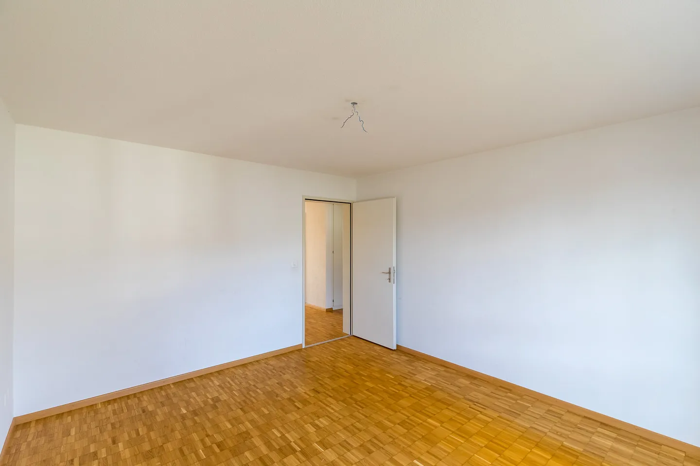 Appartement 3.5 pièces - Foto 7 von 10