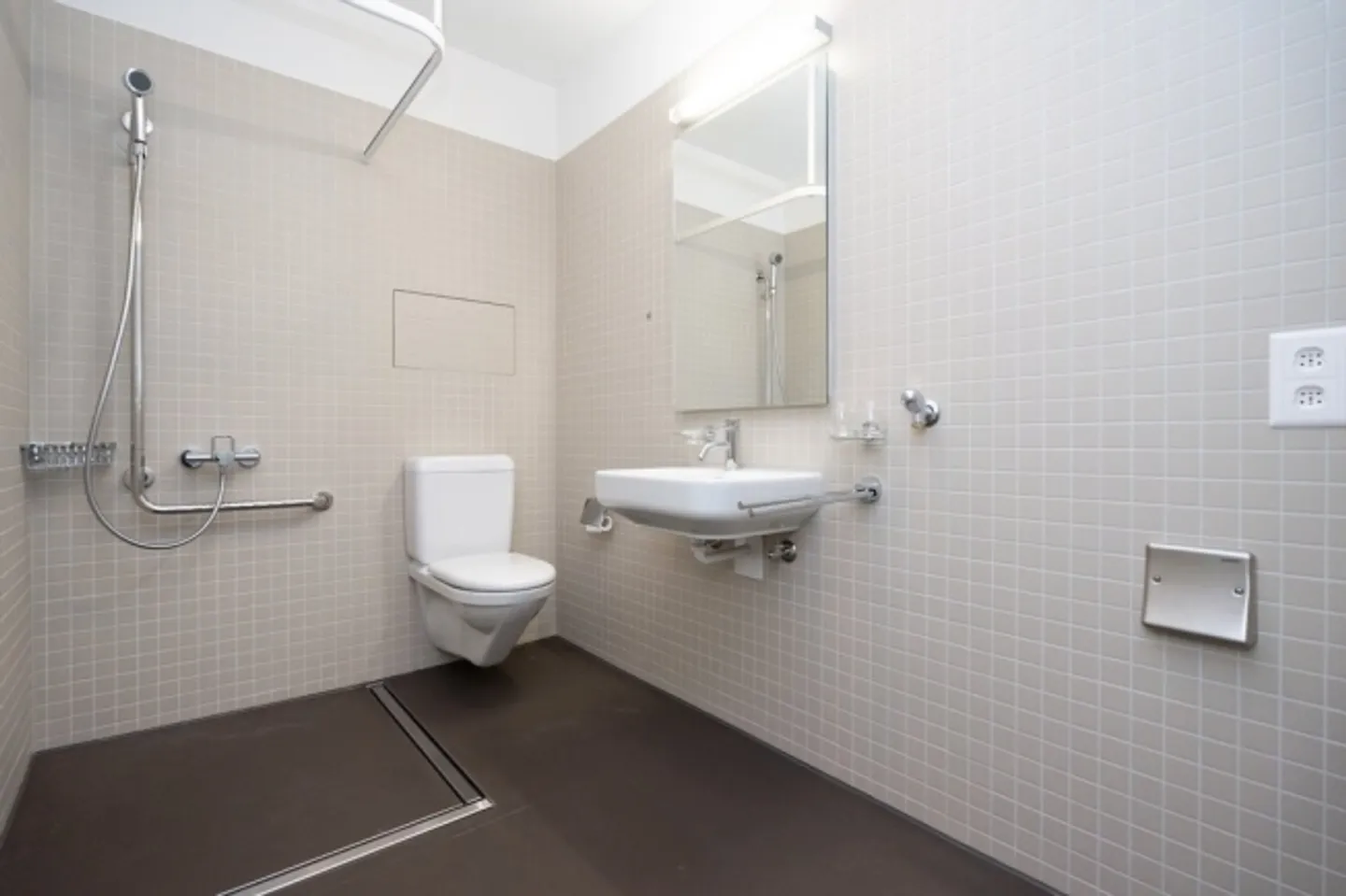 Apartment for rent - Photo 6 of 10