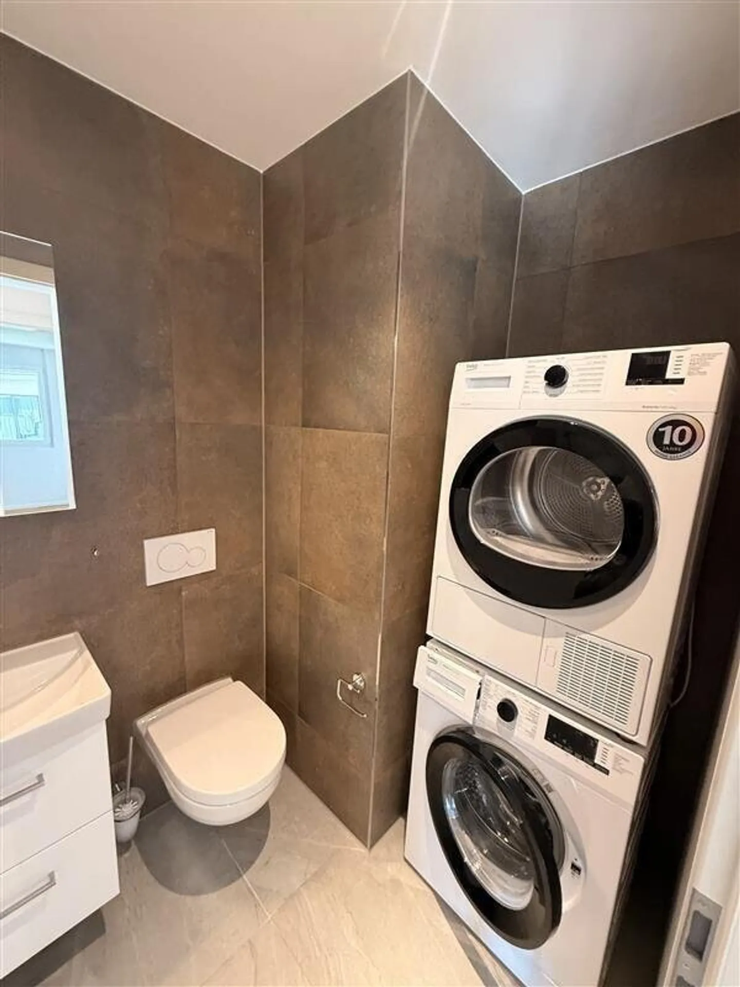 Vie moderne, appartement de 4,5 pièces dans un endroit calme - Photo 6 sur 7