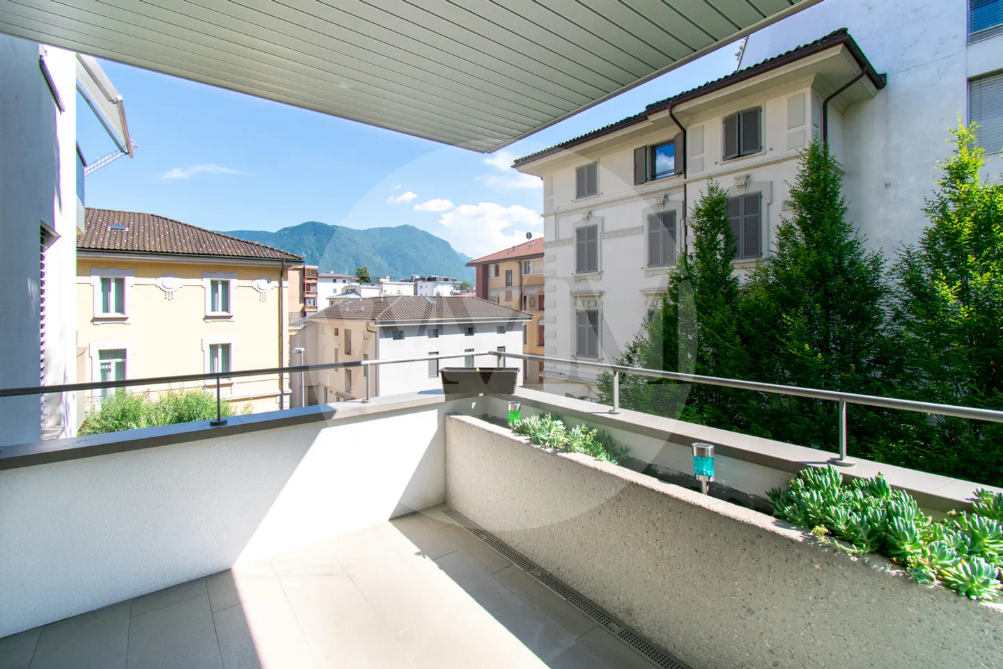 Appartamento in affitto - Foto 8 di 10
